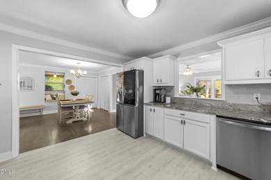 Truly unique 3 Or 4 BR / 2 Bath with 1941 Square Feet PLUS a - photo 33