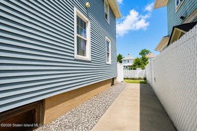 PROPERTY IS VACANT! PRICED TO SELL AS IS: CASH OFFERS ONLY - photo 34