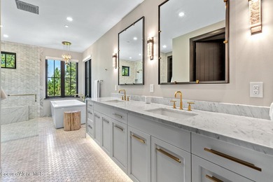 Estate 265 is a modern mountain residence situated in the Gozzer - photo 35