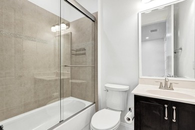 Welcome to this stunning 4-bedroom, 3.5-bathroom residence - photo 37