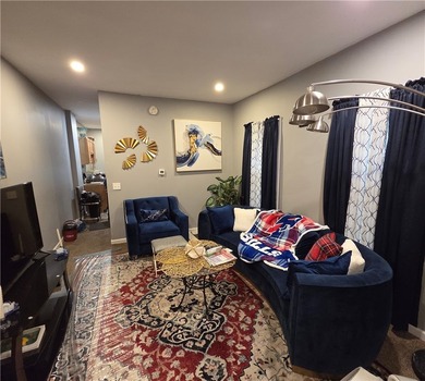 Turnkey investor's dream or perfect owner-occupant opportunity - photo 39