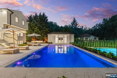 Welcome to one of the most exceptional estates ever offered in - photo 43