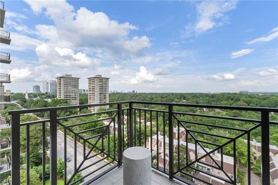 NEW LISTING! Introducing this ONE OF A KIND LUXURY RESIDENCE in - photo 44