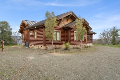 Nestled above Lake Berryessa and Pleasure Cove, this exceptional - photo 4