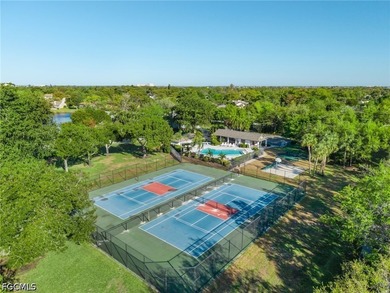Welcome to 12330 McGregor woods Circle! This 4 bedroom/ 3 bath - photo 45