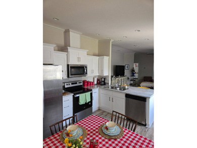ALSO AVAILABLE FOR LEASE 1,600 A MONTH. Fully furnished move in - photo 5