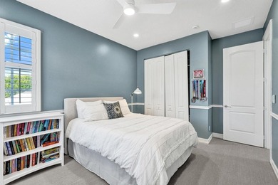 Welcome to this stunning 4-bedroom, 3.5-bathroom residence - photo 46