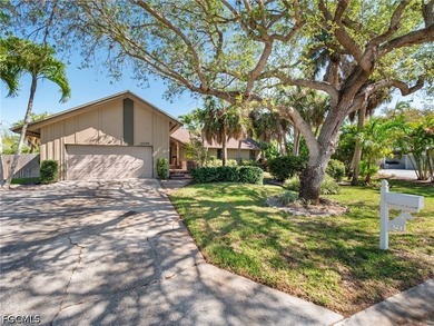 Welcome to 12330 McGregor woods Circle! This 4 bedroom/ 3 bath - photo 47