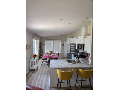 ALSO AVAILABLE FOR LEASE 1,600 A MONTH. Fully furnished move in - photo 7