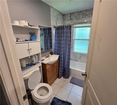 Turnkey investor's dream or perfect owner-occupant opportunity - photo 48