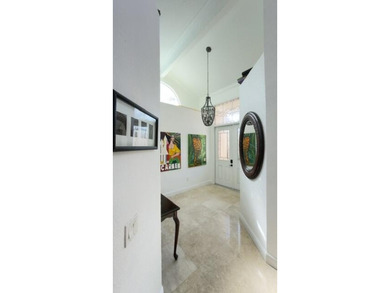 Welcome to this stunning waterfront residence in Villa Deste - photo 8