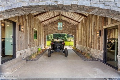 Estate 265 is a modern mountain residence situated in the Gozzer - photo 49