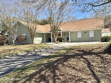 Gorgeous large home with access to the Pascagoula River with - photo 1