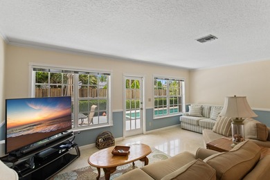 Welcome to this thoughtfully designed single-family residence - photo 9