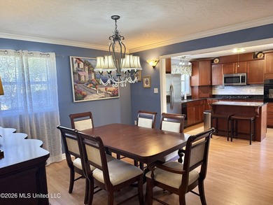 Gorgeous large home with access to the Pascagoula River with - photo 10