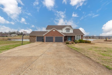 Lake Home Sale Pending in Troy, Tennessee