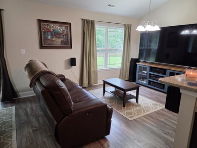 Every inch of this 1255 heated square foot 3 bedroom, 2 bathroom - photo 11
