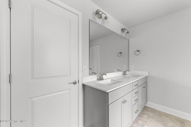 This 2307 floorplan by Adams Homes is a stunning and beautifully - photo 13
