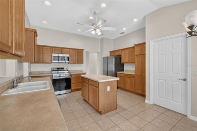 This charming 3 bed / 2 bath DESIGNER Mandevilla model home - photo 14