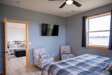 Enjoy lake living with all the amenities the area affords! This - photo 24