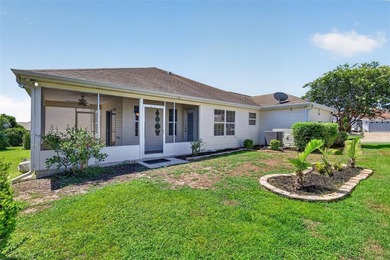 This charming 3 bed / 2 bath DESIGNER Mandevilla model home - photo 35