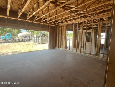 This 2307 floorplan by Adams Homes is a stunning and beautifully - photo 36