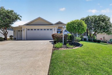 This charming 3 bed / 2 bath DESIGNER Mandevilla model home - photo 39