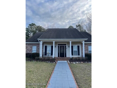 Charming Home in Diamondhead Community with - photo 2