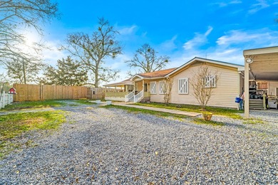Exceptional 1.4-acre parcel in the heart of Pass Christian just - photo 9