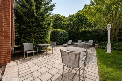 Welcome to 36 Hamilton Avenue, a beautifully updated one-bedroom - photo 12