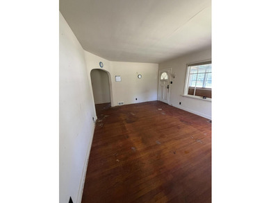 Situated on a beautiful 2-acre property with a pond on a corner - photo 7