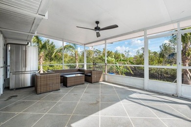 Fully Furnished Canal-Front Home - Minutes to Myakka River and - photo 22