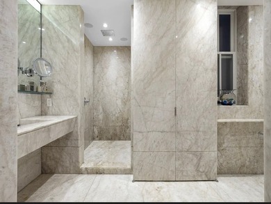 Listing Photo - 10
