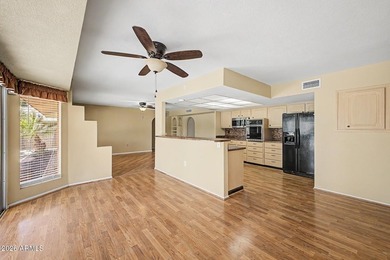 Single-level Del Webb home in Sun City, a 55+ active adult - photo 18