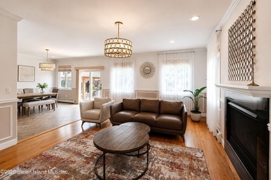 Welcome to 19 Ocean Road, located in the prestigious Dent Road - photo 27