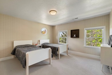 Enchanting classic brick Colonial set on a spacious estate lot - photo 28
