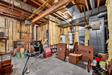 Golf Course Luxury Retreat Home, 4000 sq ft., with theatre room - photo 33