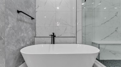 Welcome to Regal Cove - Modern Luxury Meets Country Charm! - photo 38