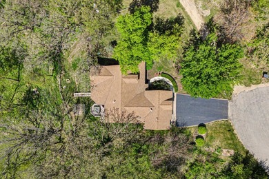 Golf Course Luxury Retreat Home, 4000 sq ft., with theatre room - photo 43