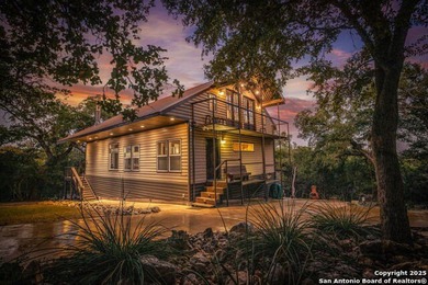 (private lake, pond, creek) Home For Sale in New Braunfels Texas