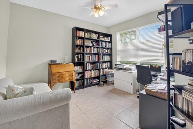 Well-maintained home in Aberdeen Country Club featuring 2 - photo 9