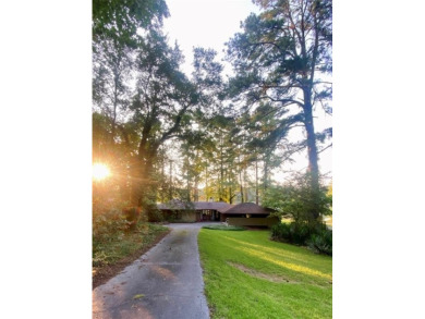 Lake Home For Sale in Conyers, Georgia