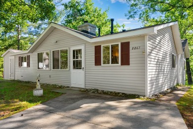 Lake Geneva - Montmorency County Home For Sale in Atlanta Michigan