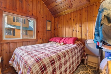 Well-maintained 2-bedroom, 1-bath home offering a beautiful lake - photo 6