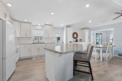 Welcome to Paradise!! Harbor Cove is a premier 55+ WATERFRONT - photo 11