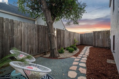Enjoy a Modern Fairytale in this Enchanting, Renovated Tudor in - photo 4