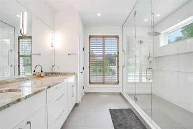 A buyers dream rooted in nature, enhanced by design. This modern - photo 15