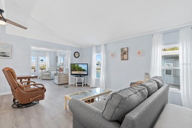 Welcome to Paradise!! Harbor Cove is a premier 55+ WATERFRONT - photo 16
