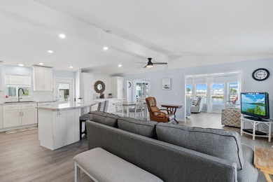 Welcome to Paradise!! Harbor Cove is a premier 55+ WATERFRONT - photo 19