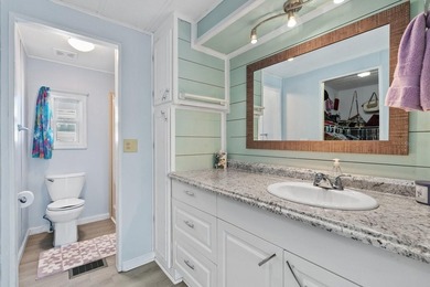 Welcome to Paradise!! Harbor Cove is a premier 55+ WATERFRONT - photo 21